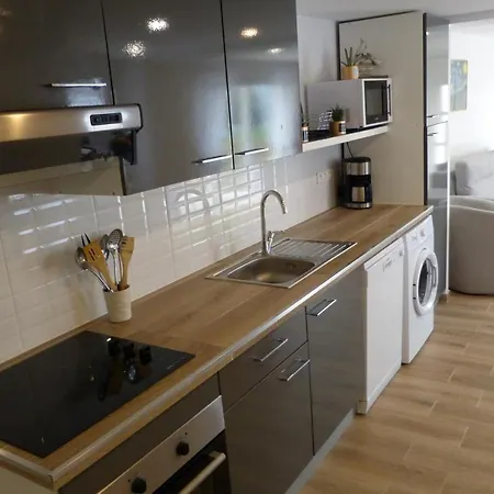 Mini T2 Climatisee, Vue Mer, Cosy & Moderne