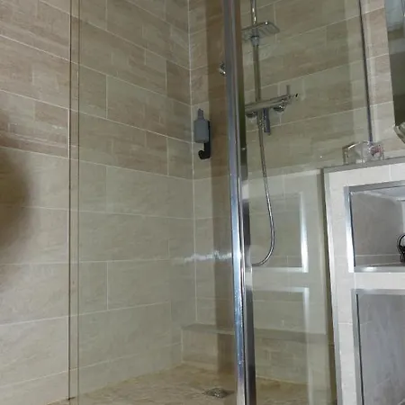 Mini T2 Climatisee, Vue Mer, Cosy & Moderne *