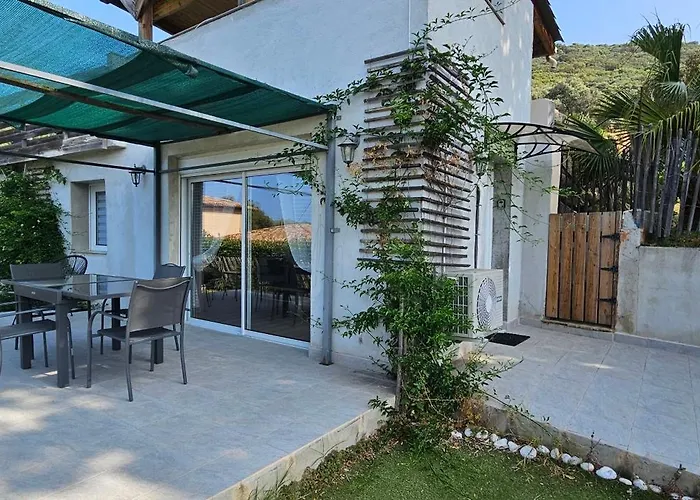 Villa Mini T2 Climatisee, Vue Mer, Cosy & Moderne